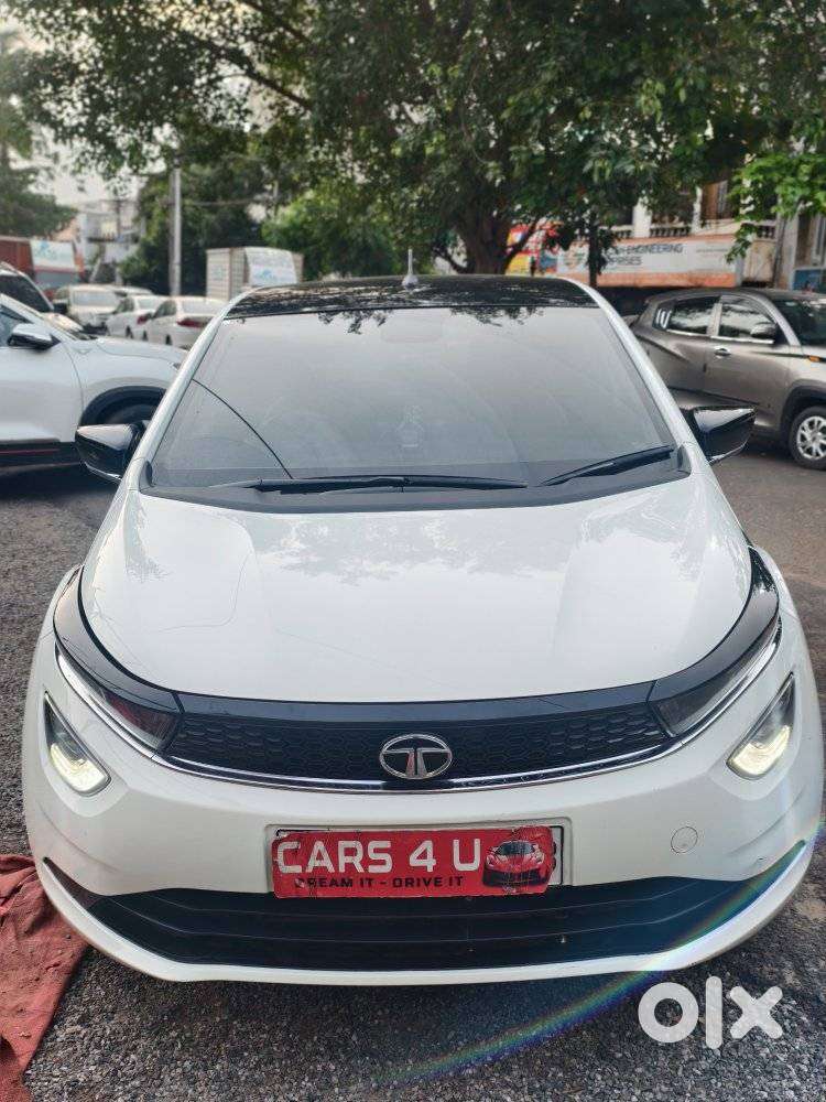 Tata Altroz Xz, 2020, Petrol