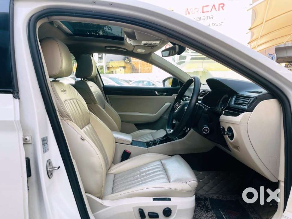 Skoda Superb Style 1.8 Tsi At, 2018, Petrol