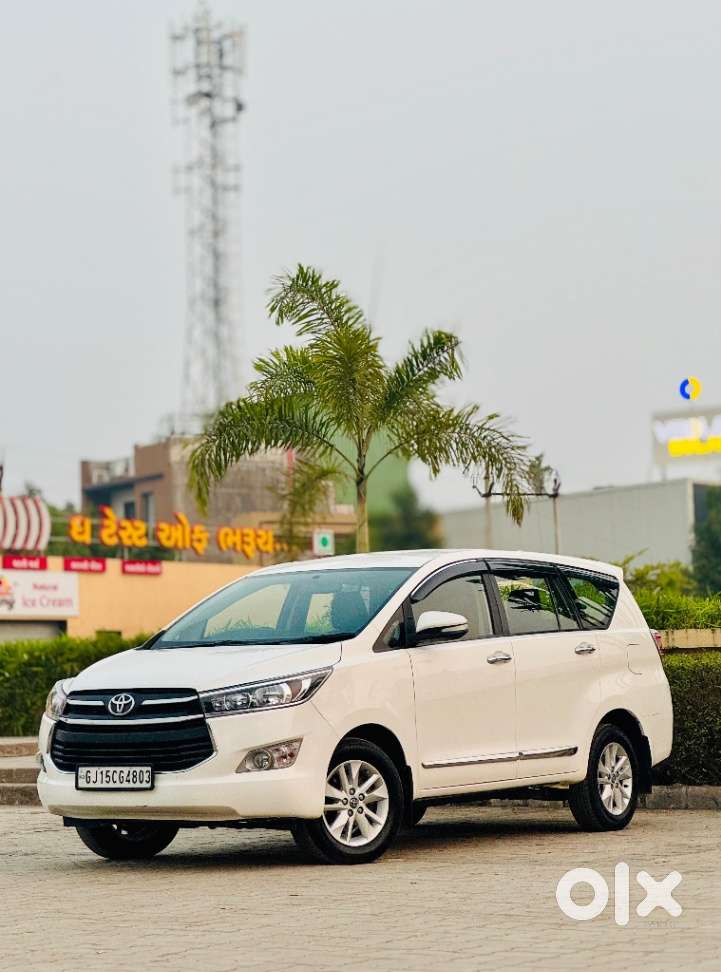 Toyota Innova Crysta G 8 Str, 2017, Diesel
