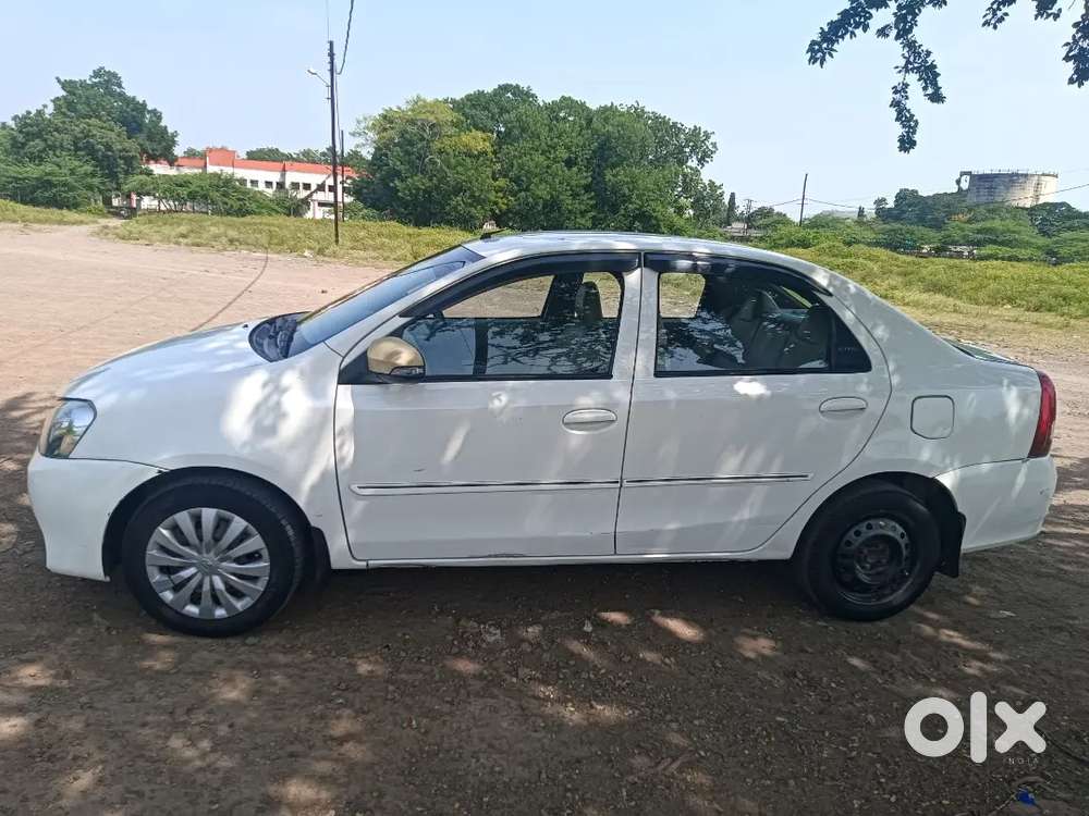 Toyota Etios Car  Argent Sell