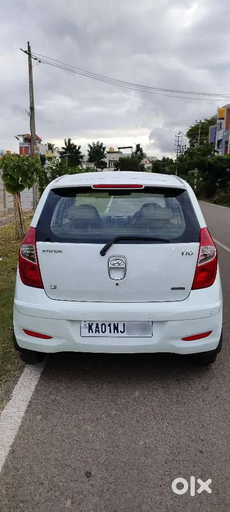 Hyundai I10 Sportz 2012