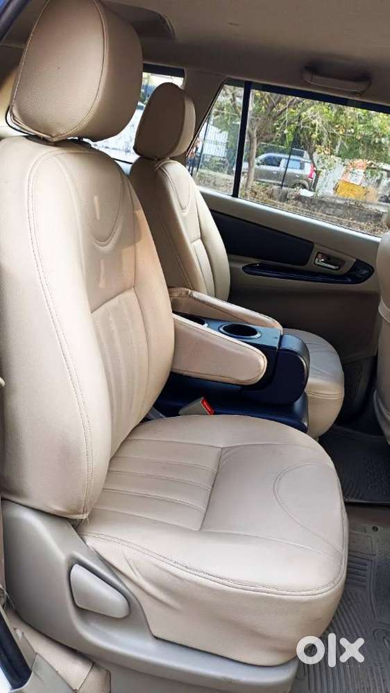 Toyota Innova, 2014