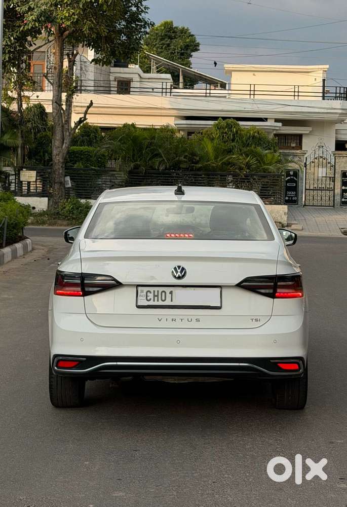 Volkswagen Virtus Topline 1.0 Tsi At (electric Seats), 2022, Petrol
