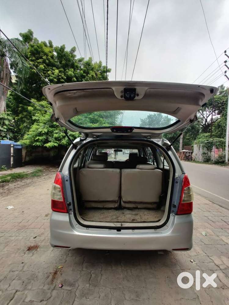 Toyota Innova 2.5 Z Diesel 7 Seater, 2009, Diesel