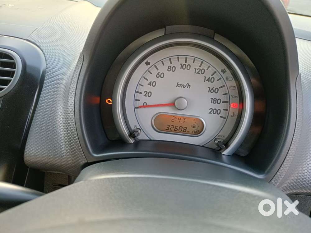 Maruti Suzuki Ritz Lxi, 2009, Petrol