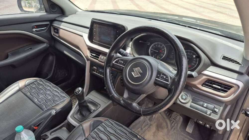 Maruti Suzuki Brezza 1.5 Zxi Smart Hybrid Dual Tone, 2023, Petrol