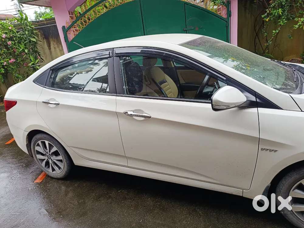 Hyundai Verna 2015 Petrol 75000 Km Driven