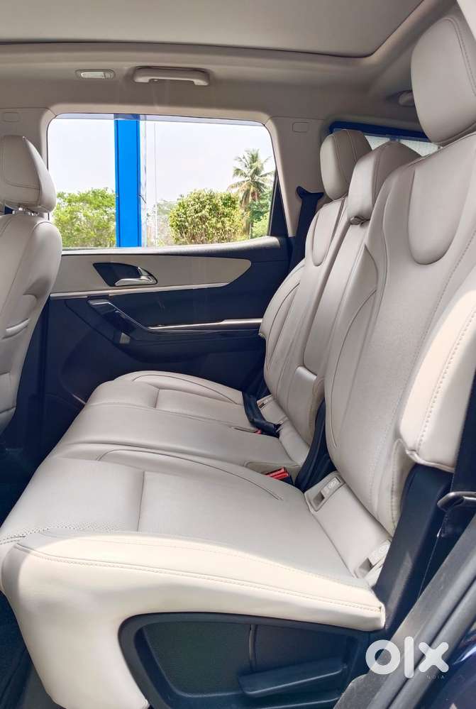 Mahindra Xuv700, 2023, Diesel