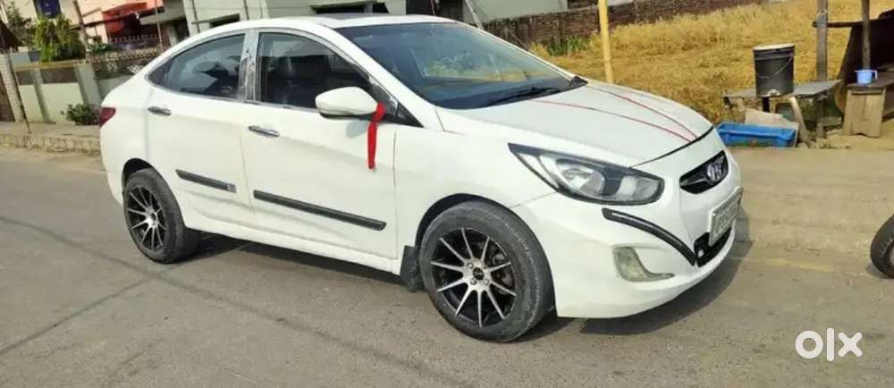 Hyundai Verna Diesel 2012 Variant