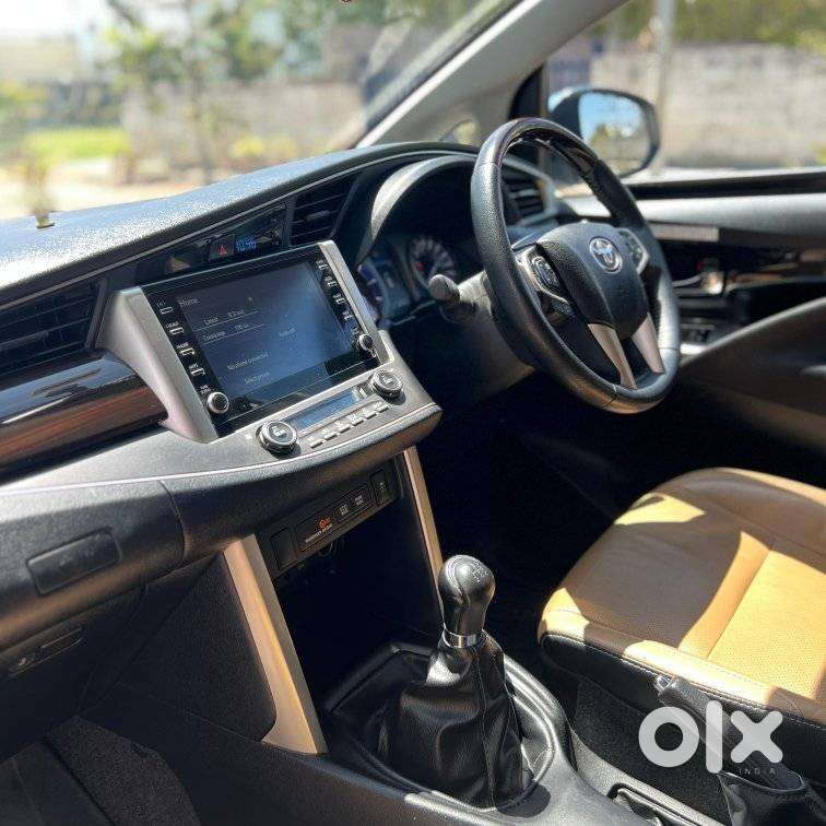 Toyota Innova Crysta Zx 2.4 Diesel 7 Seater, 2022, Diesel