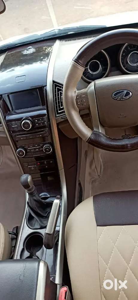 Mahindra Xuv500 2014