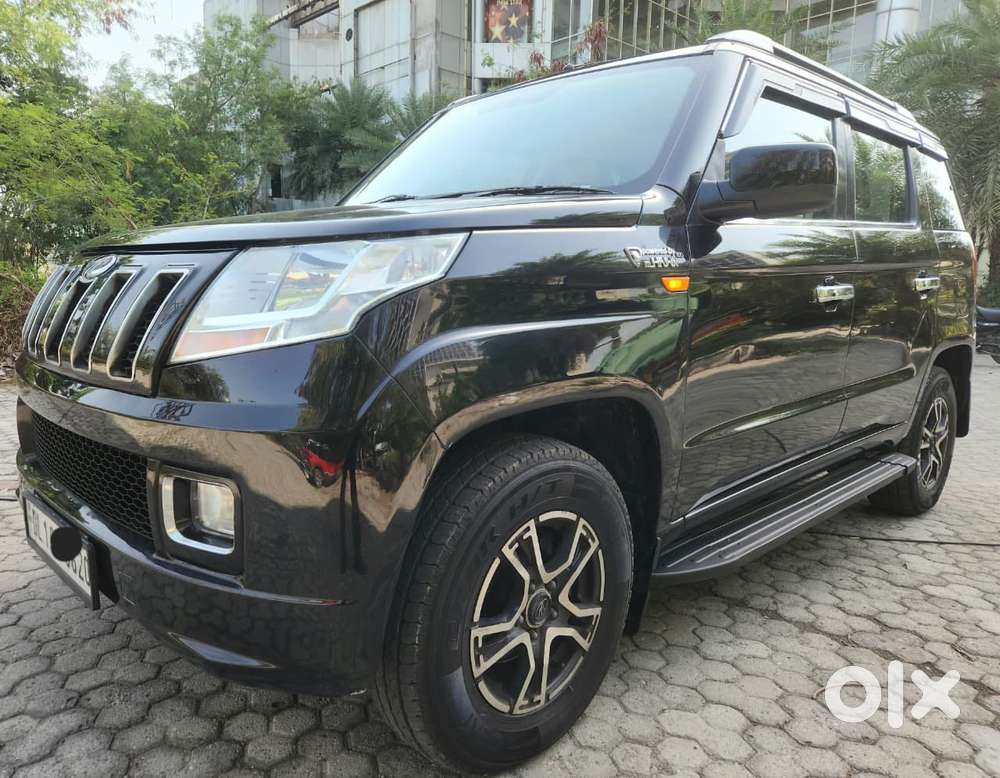 Mahindra Tuv 300 T8 Amt (automatic), 2016, Diesel