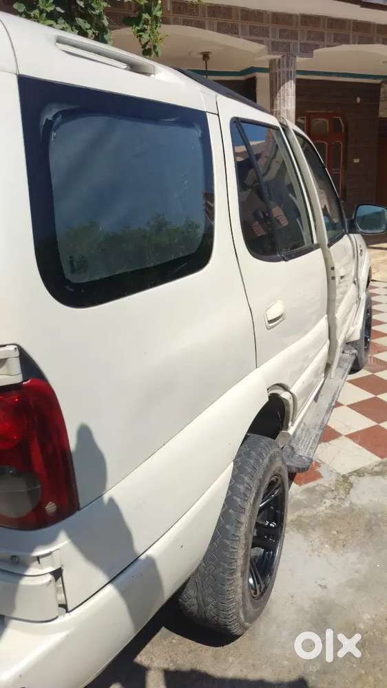 Tata Safari 2011 Diesel 150000 Km Driven
