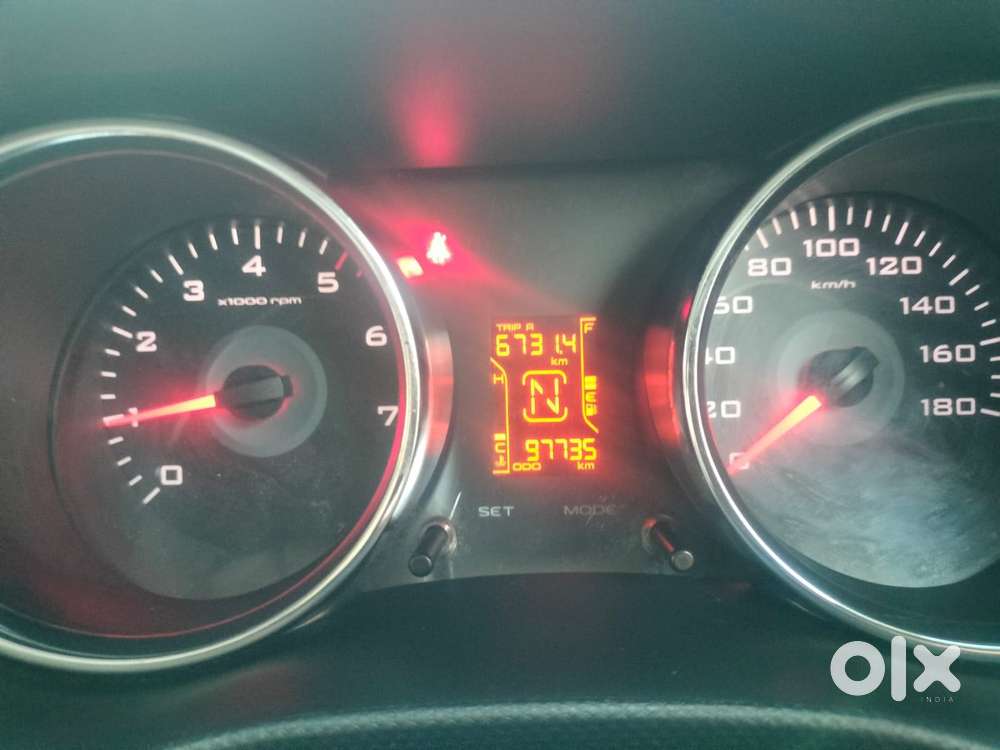 Mahindra Tuv 300 T8, 2017, Diesel