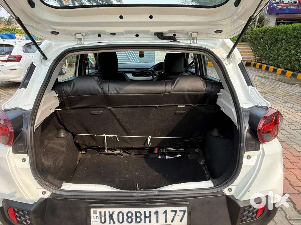 Tata Punch Pure, 2025, Petrol