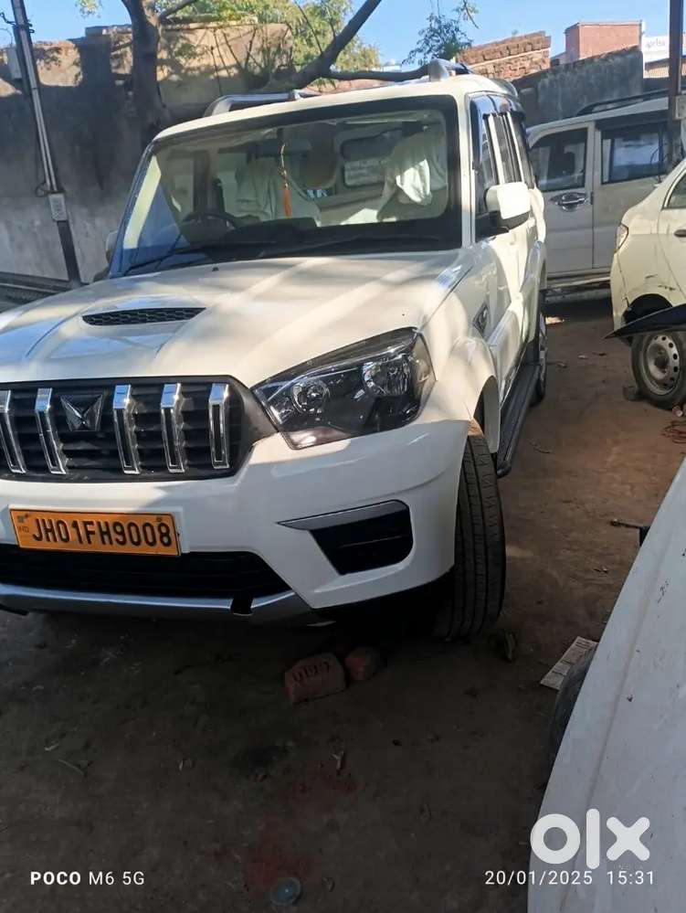 Mahindra Scorpio Classic 2023
