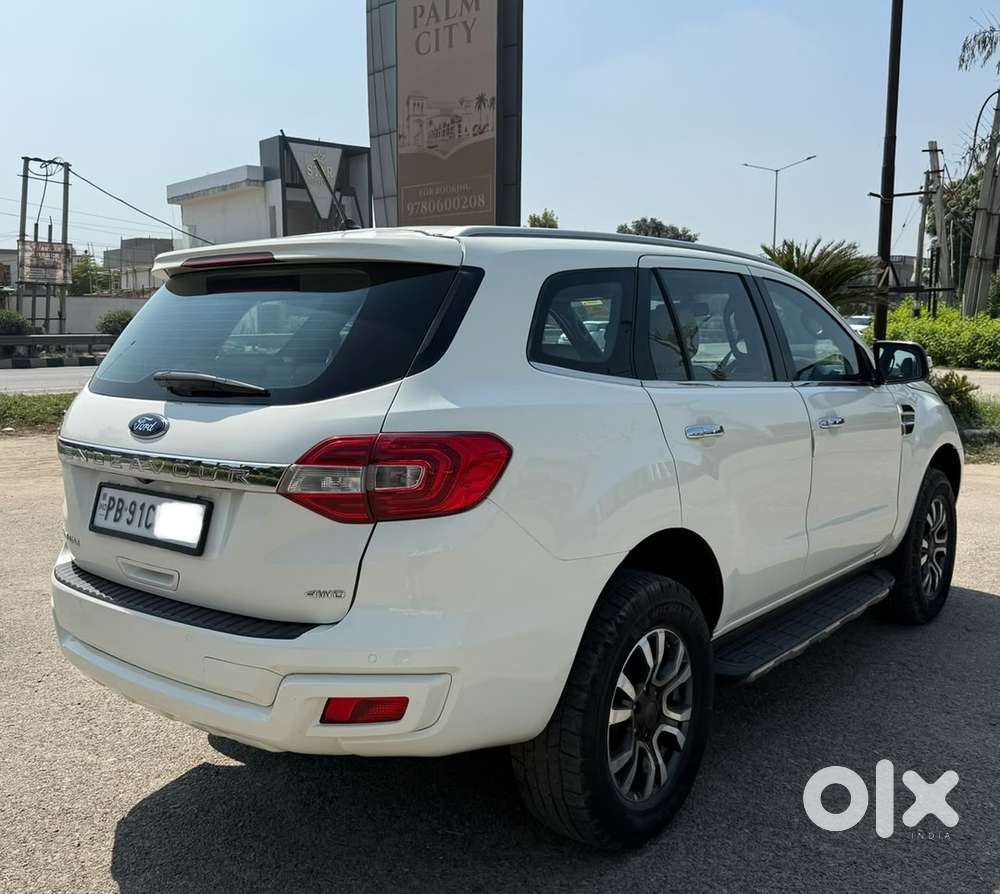 Ford Endeavour 3.2 2019