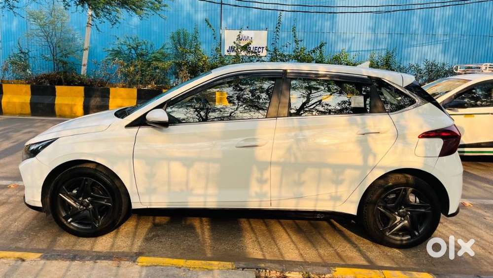 Hyundai I20 Sportz 1.4 At Vtvt, 2021, Petrol