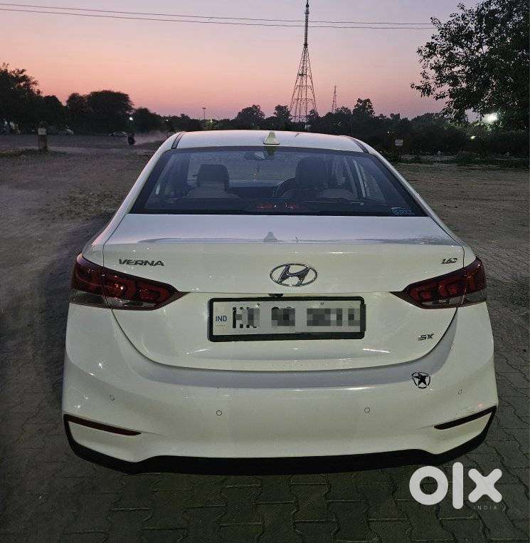 Hyundai Verna 1.5 Sx Diesel Mt, 2018, Diesel