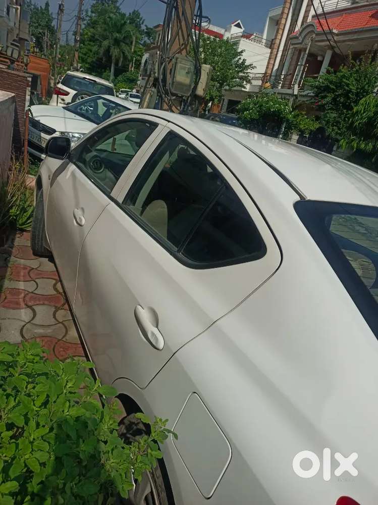 Nissan Sunny Diesel Xl 2013 Car