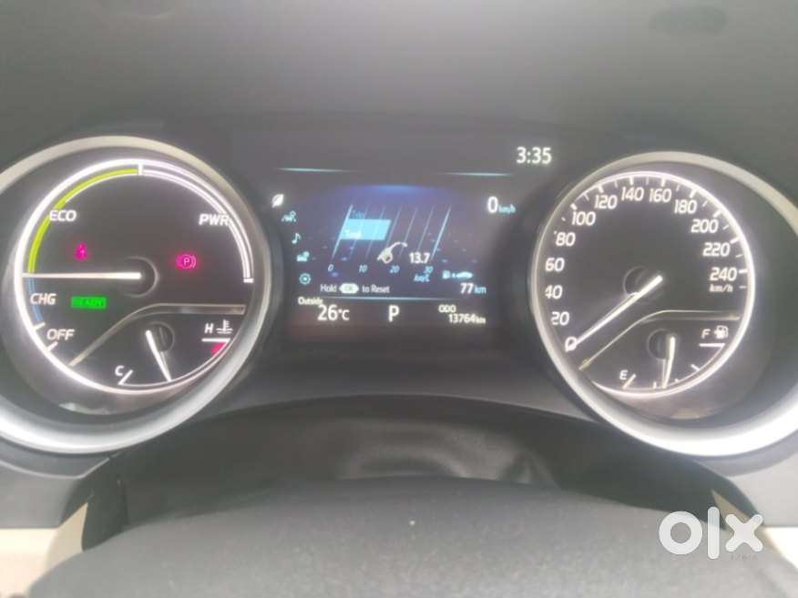 Toyota Camry Hybrid, 2022, Petrol