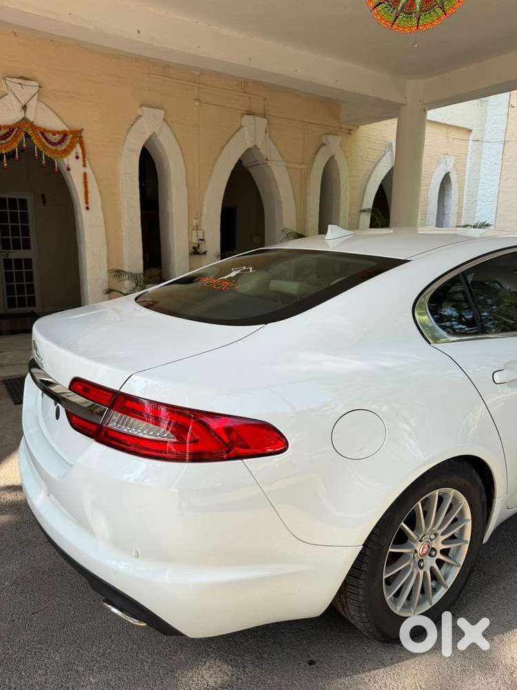 Jaguar Xf 2015 Diesel Well Maintained