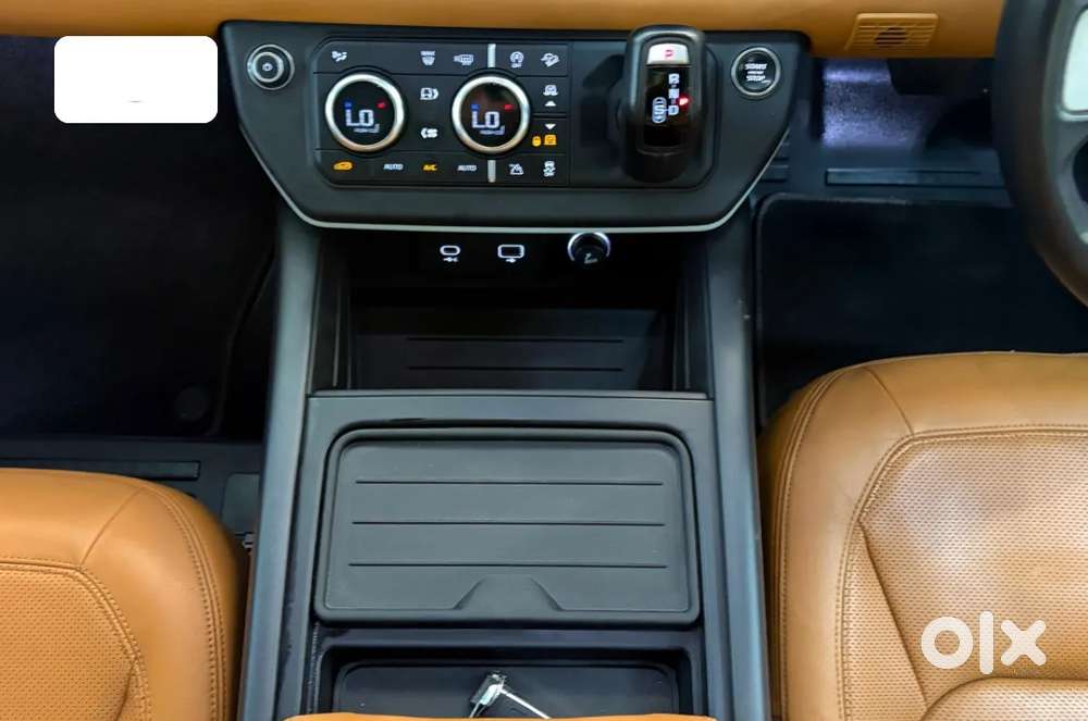 Land Rover Defender, 2023, Petrol