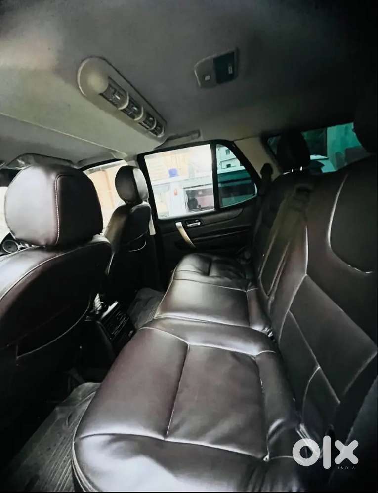 Tata Safari Storme Black 2017 Diesel Manual