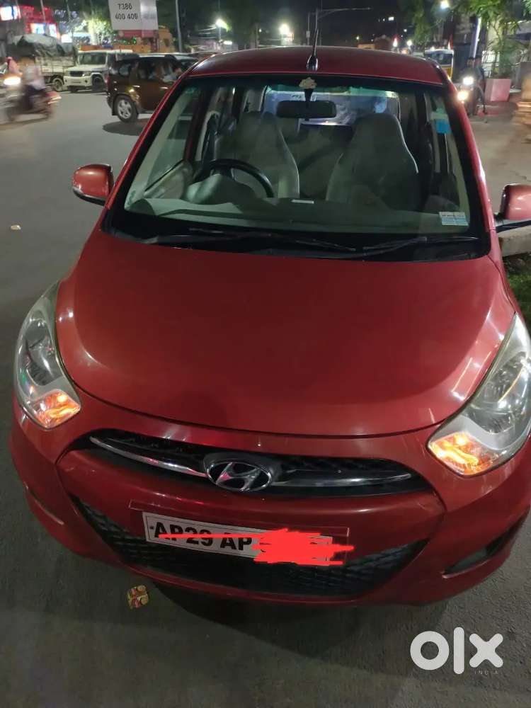 Hyundai I10 Sportz 2011