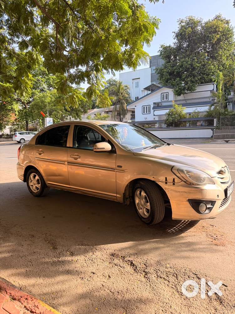 Hyundai Verna 2011 Petrol Car