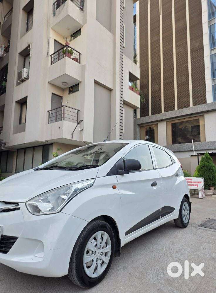 Hyundai Eon Era+ Se, 2017, Petrol