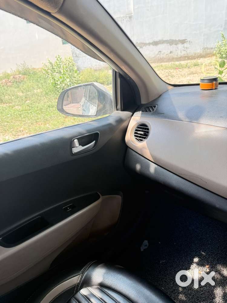 Superb Condition Hyundai Grand I10 Sportz 2018 On Urgent Sale - White