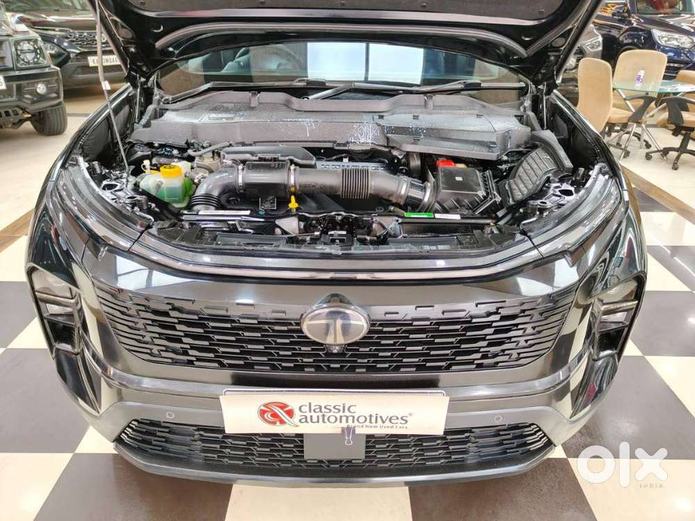 Tata Safari Accomplished Plus Dark Edition, 2024, Diesel