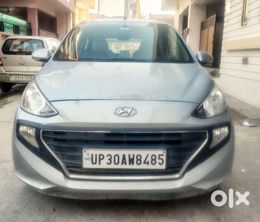 Single Hand Santro Car. Only 42000 Km.