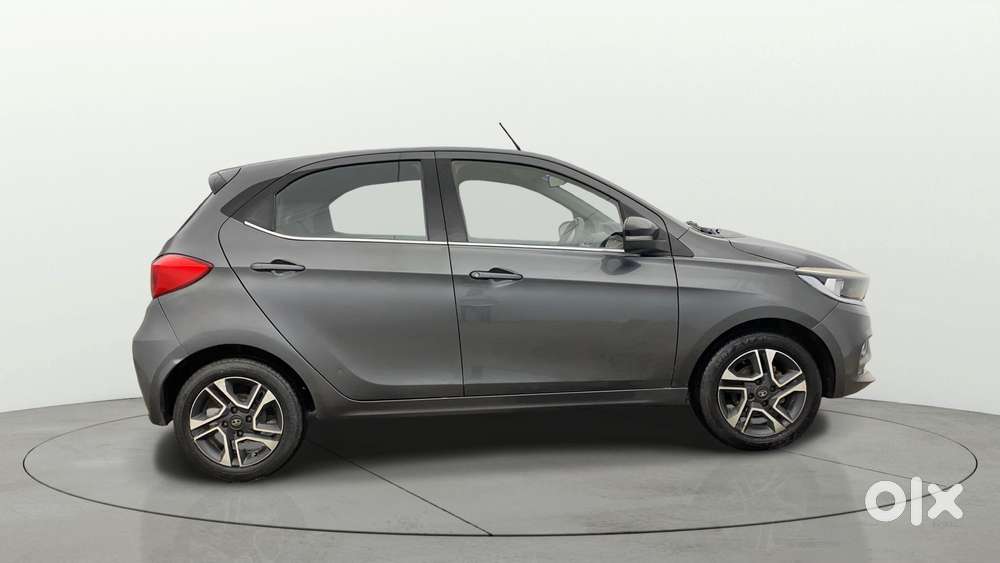 Tata Tiago Xza Plus, 2021, Petrol