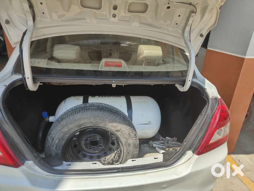 Maruti Suzuki Dzire 2015 Topend Zxi Cng/petrol Good Condition