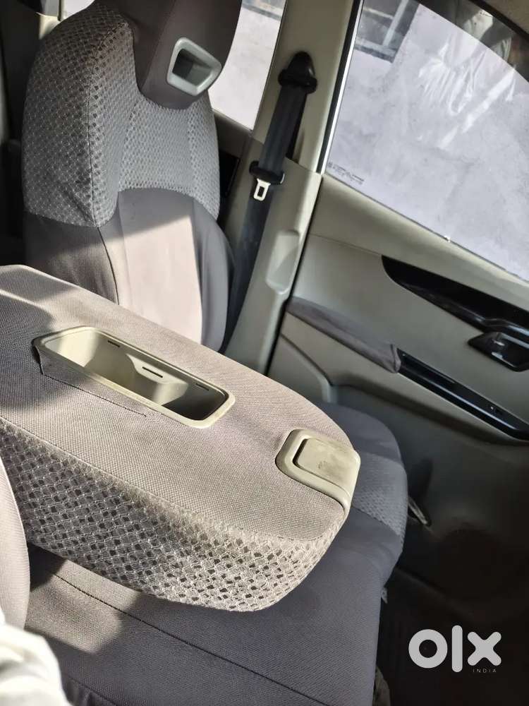 Mahindra Kuv 100 2016 Diesel 6 Str
