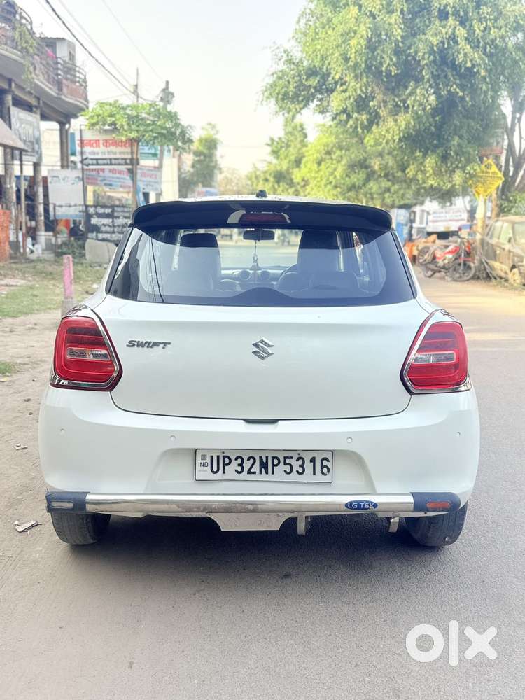 Maruti Suzuki Swift 1.2 Vxi (o), 2023, Petrol