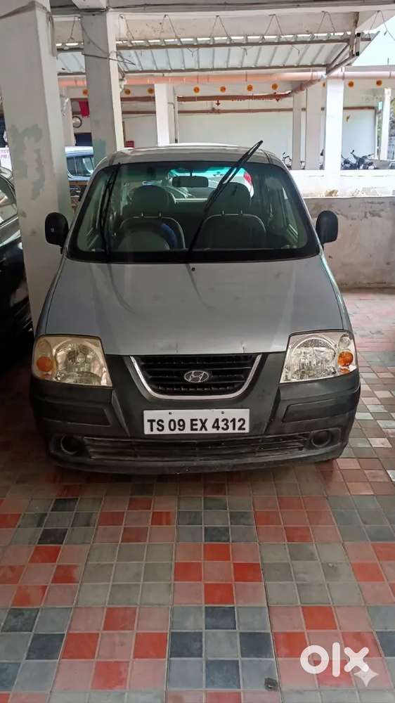 Well Maintained 2005 Santro Car.
