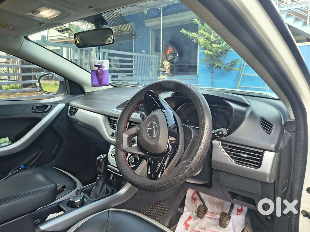 Tata Nexon Petrol 2023