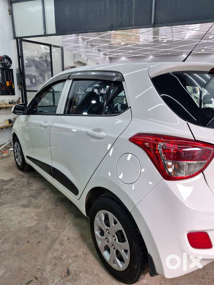 Hyundai Grand I10 2016-2017 Magna, 2015, Petrol