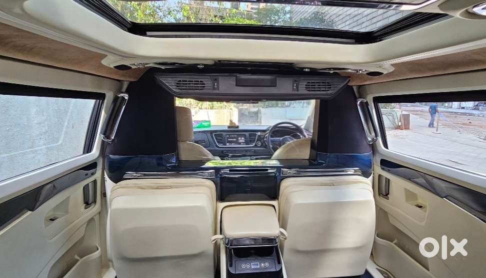 Kia Carnival Prestige, 2022, Diesel