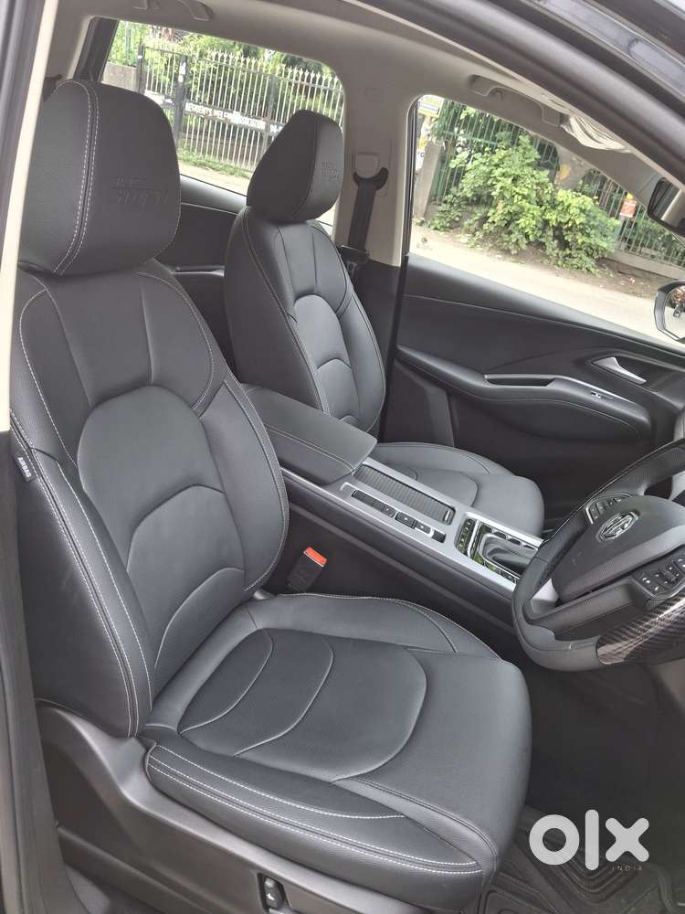 Mg Hector Blackstorm Cvt, 2025, Petrol