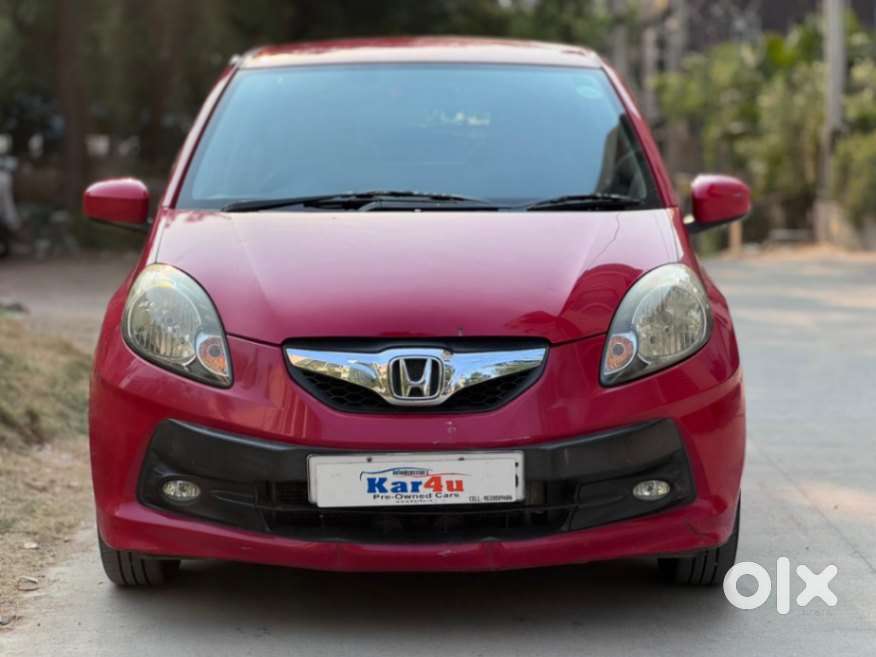 Honda Brio V Automatic, 2013, Petrol