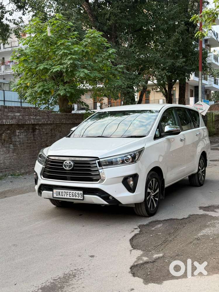 Toyota Innova Crysta 2.4 Z 7 Str, 2022, Diesel