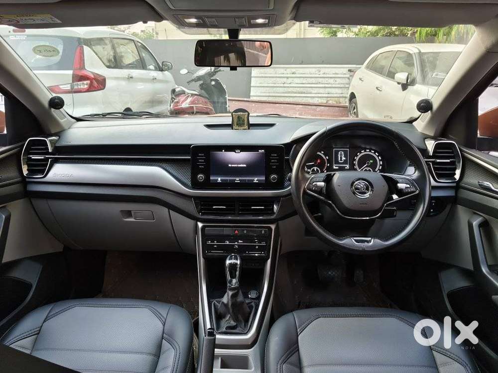 Skoda Kushaq 1.0 Tsi Ambition, 2023, Petrol