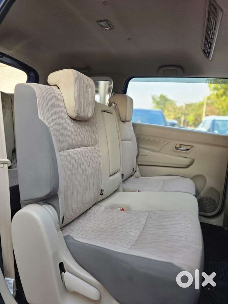 Maruti Suzuki Ertiga 1.5 Zxi Plus, 2022, Petrol