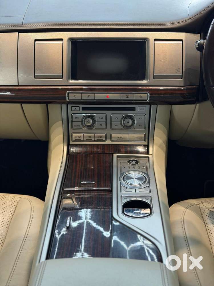 Jaguar Xf R Supercharged 5.0 Litre V8 Petrol, 2011