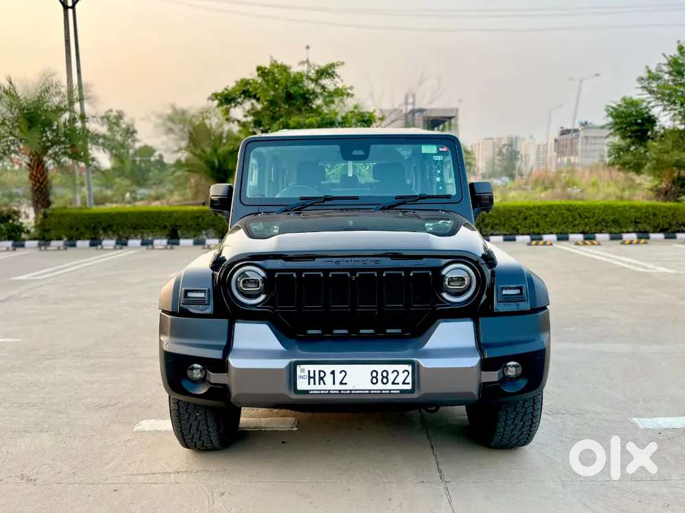 Mahindrathar Roxx Ax7l 4x4 Diesel Automatic . Top Model Car
