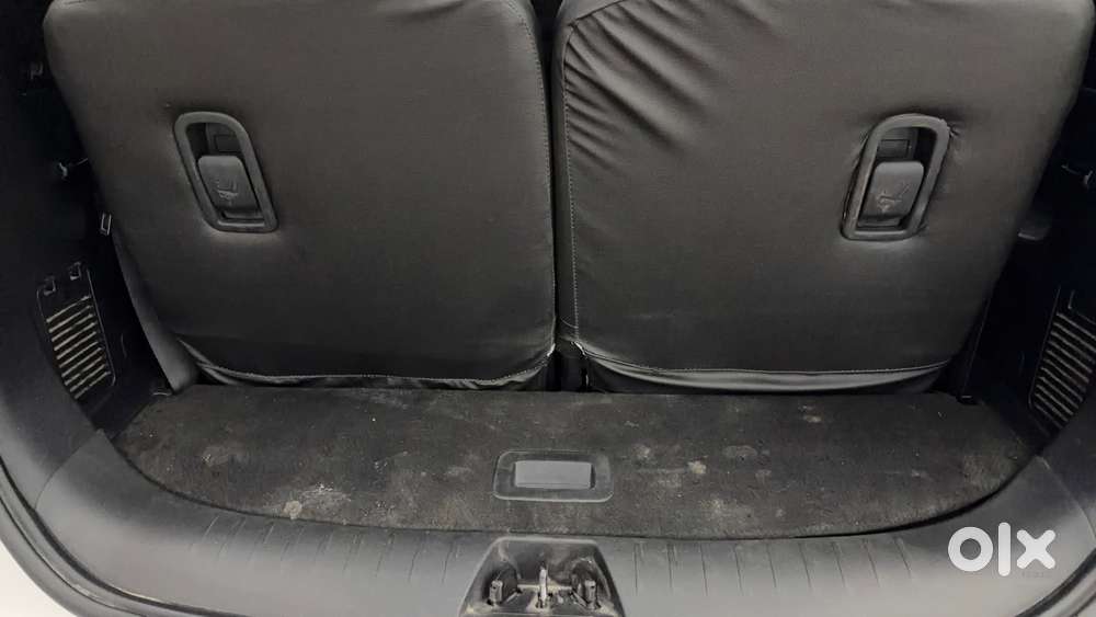 Mahindra Xuv700 2.2 Ax 5 Diesel At 7 Str, 2023, Diesel